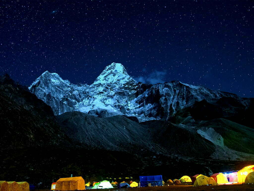 ama dablam trek, ama dablam base camp trek, trek to ama dablam base camp