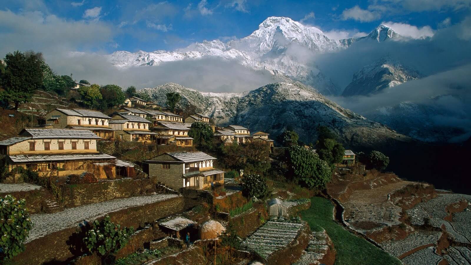 gurung village trek